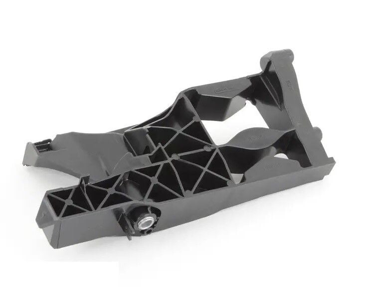 FAR BRAKETİ SAĞ A6 2013-