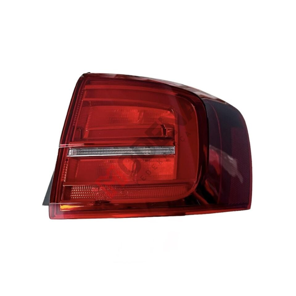 STOP LAMBASI DIŞ SAĞ (LEDLİ) JETTA 2015-