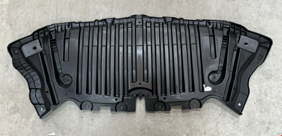 ÖN TAMPON ALT BAKALİTİ (AMG-4MATİC) W212 2013-