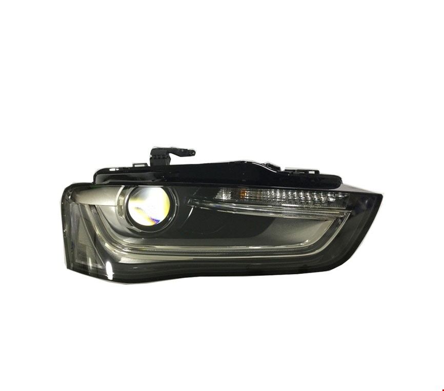ÖN FAR XENON SAĞ A4 2013-