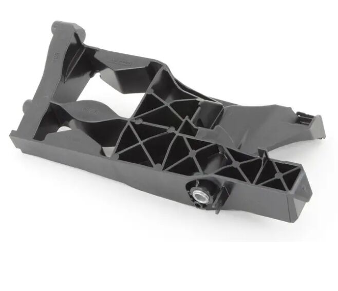 FAR DESTEK BRAKETİ SAĞ A6 2015-