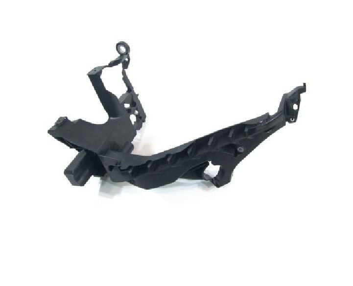 FAR BRAKETİ SOL A4 2013-