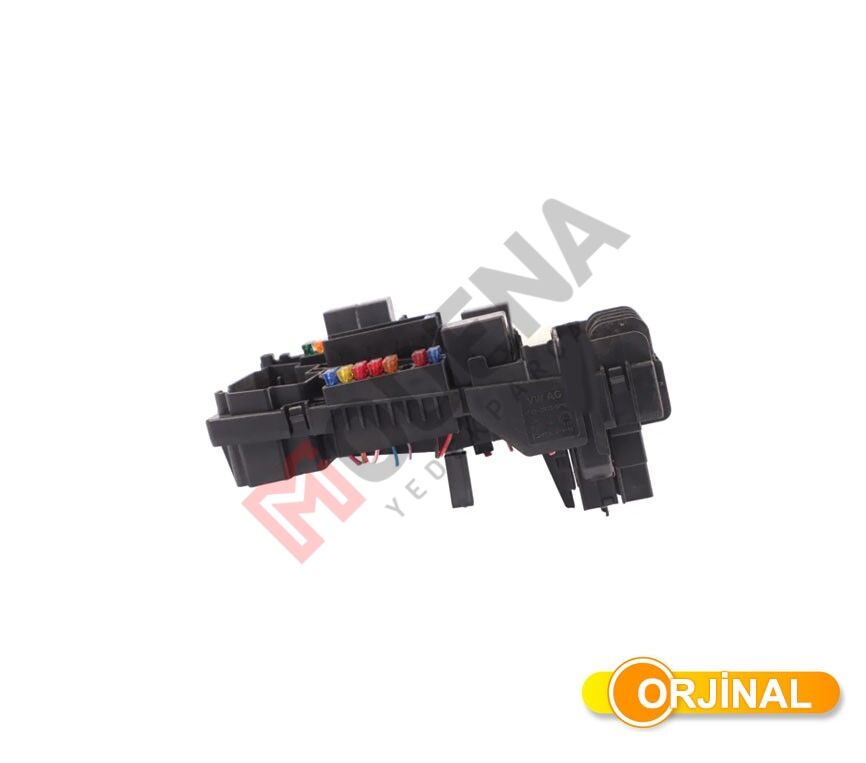 SİGORTA KUTUSU ORJİNAL JETTA 2011-