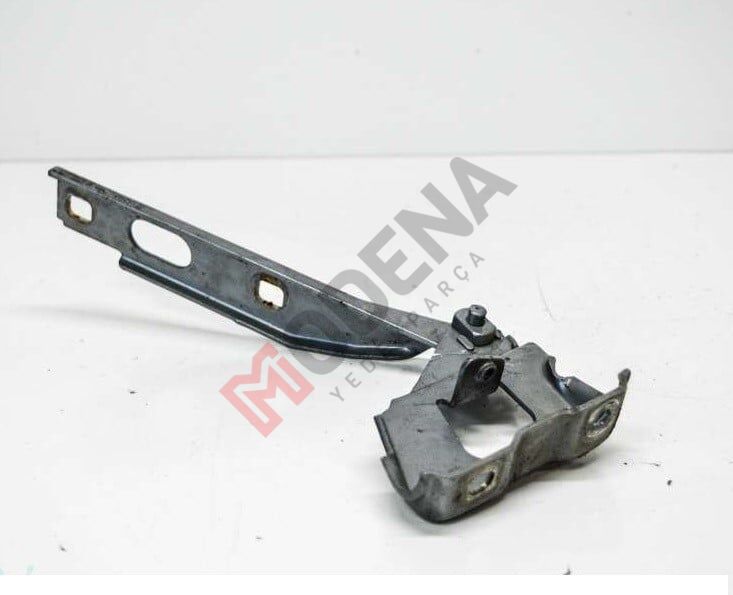 MOTOR KAPUT MENTEŞESİ SOL A4 2009-